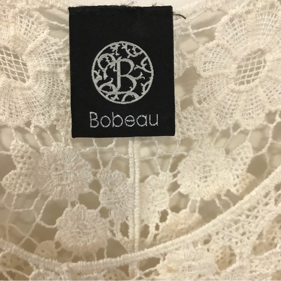 Bobeau Ivory Open Knit Crochet Lace Tunic - Picture 4 of 6